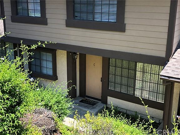 2nd image of 21680 Laurelrim Dr Unit C