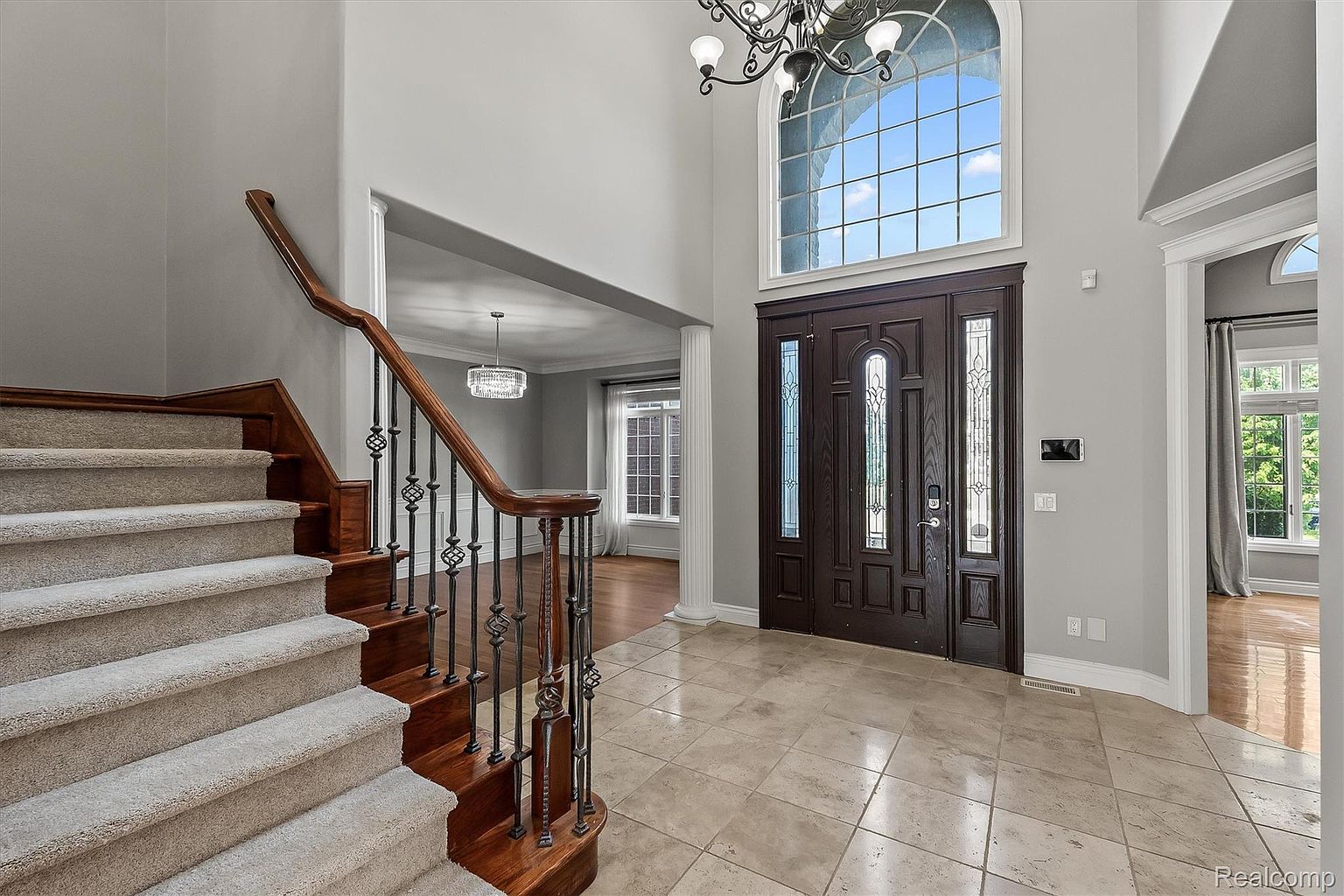 51045 Sunday Dr, photo 6