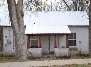 1132 Saint Louis St, West Plains, MO 65775