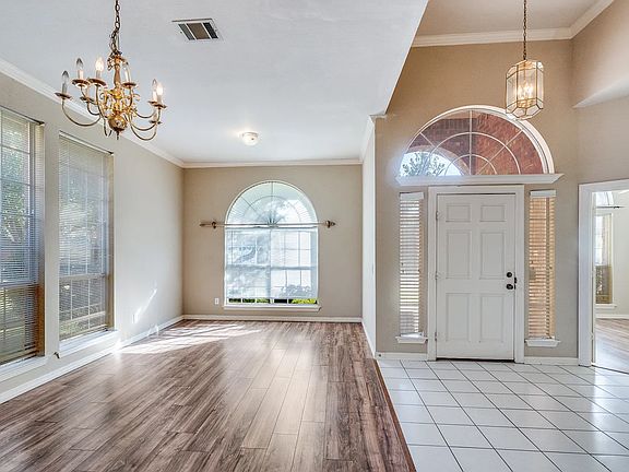 2nd image of 2305 Pittner Ln