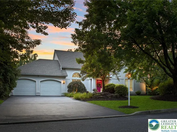 4621 Maryann Ln, Bethlehem, PA 18017