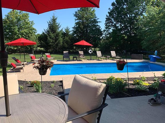 5th image of 278 Sylvan Dr