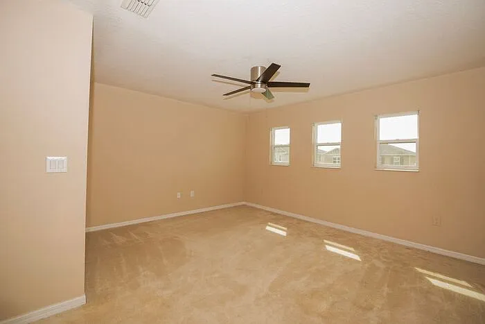 633 Ogelthorpe Dr — Photo 11