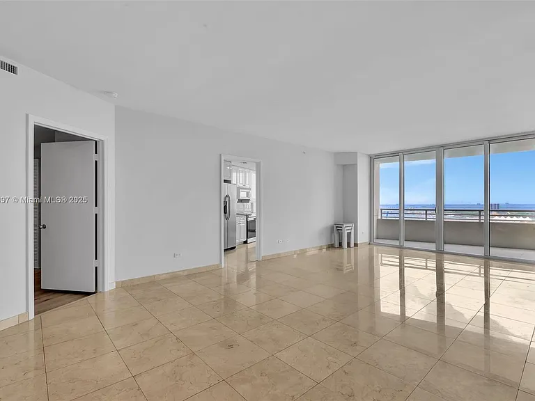 848 Brickell Key Dr #2602 — Photo 11