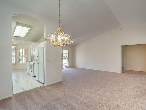 4th image of 8509 W Oraibi Dr