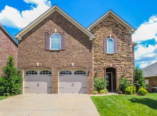254 Meandering Dr, Lebanon, TN 37090