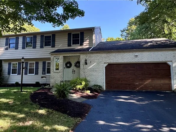 132 Cedar Heights Dr, Jamesville, NY 13078