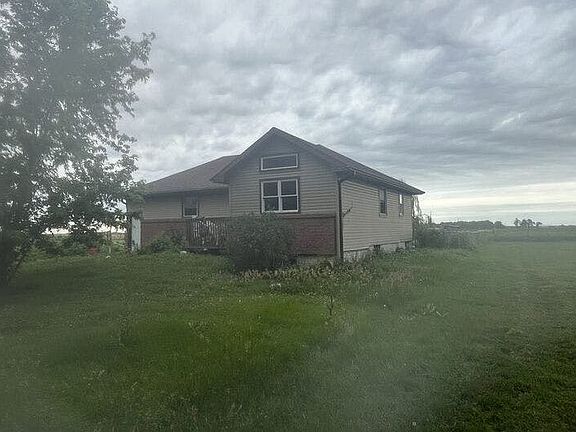 2nd image of 380 W Elm St