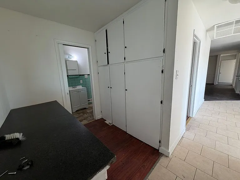 11322 Franklin Blvd — Photo 12