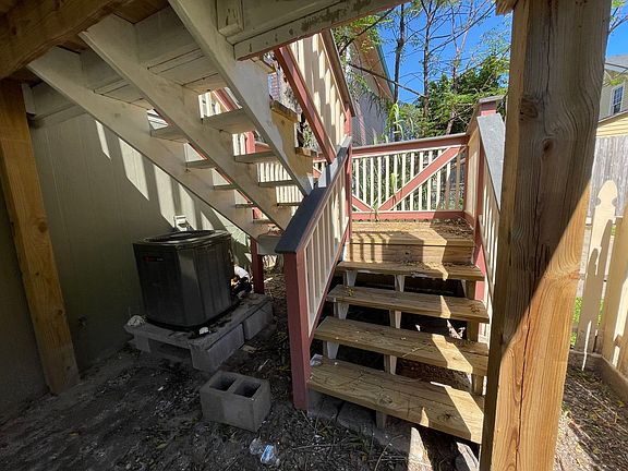 5th image of 1811 32nd St