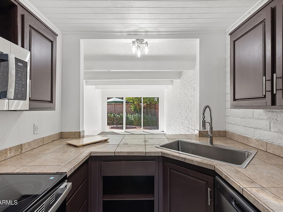 1st image of 3012 N 32ND Street #36