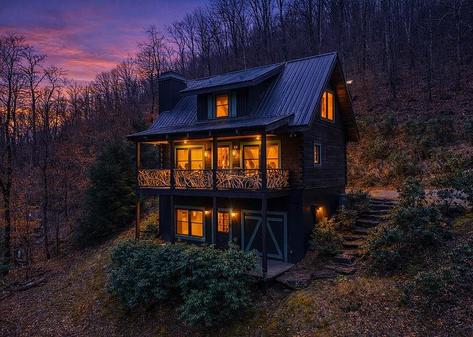 1st image of 775 Tate Cove Rd