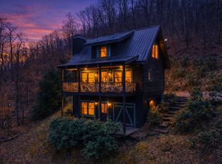 775 Tate Cove Rd, Franklin, NC 28904