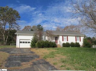 104 Mirinda Ln, Piedmont, SC 29673
