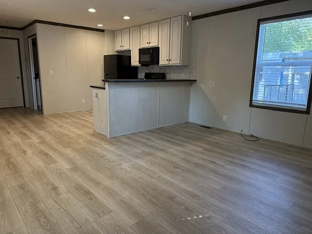 376 N Kenbrook St SE #N376 — Photo 5