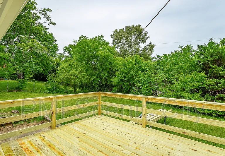 1375 Orbit Dr — Photo 38