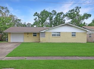 3738 Arrowhead Dr, Slidell, LA 70458