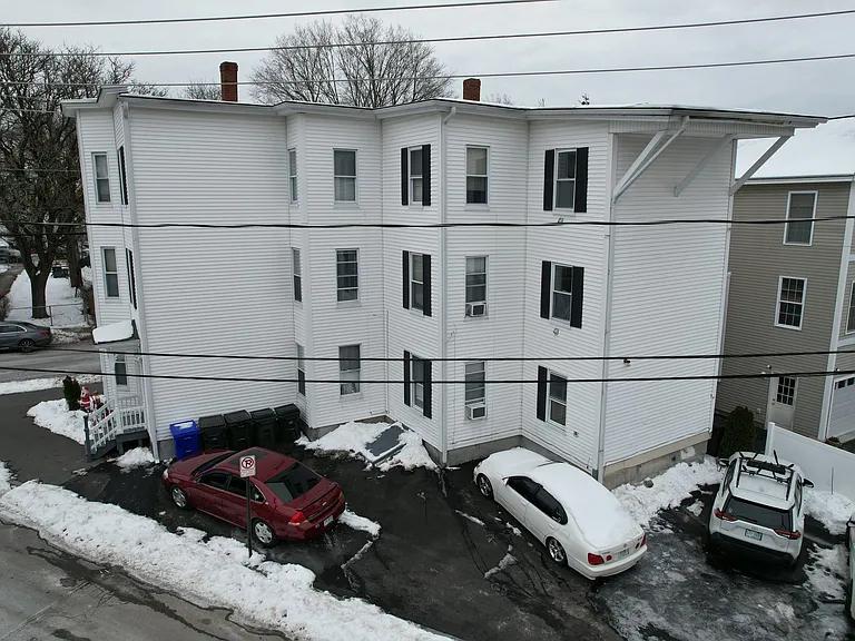 284 Lowell St #2 — Photo 7