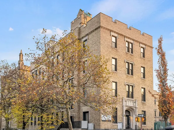 235 Prospect Park West image 11 of 12