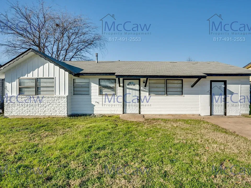 1506 Grayfox Pl