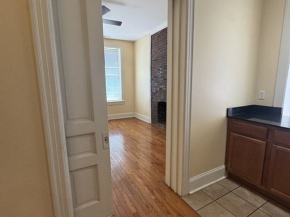 4th image of 4301 Arco Ave #4301B