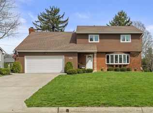 1088 Parkleigh Rd, Columbus, OH
