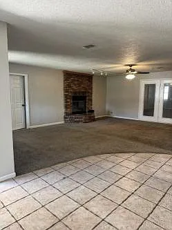 Unit Photo - 4601 Alamo Dr