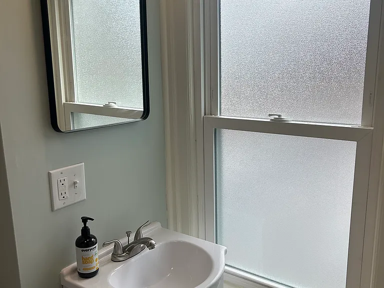 5928 Pulaski Ave #3 — Photo 11