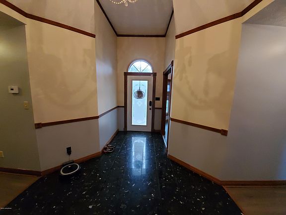 5th image of 600 Johnson Ln