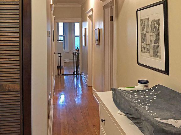 5th image of 2443 N Sawyer Ave #3S