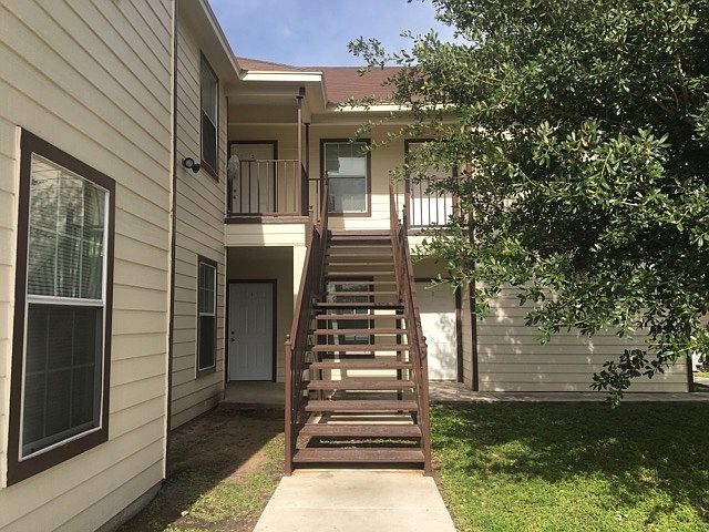 1st image of 120 N Linares St APT 1
