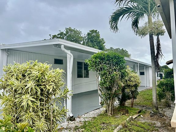 3rd image of 1808 Sabel Drive