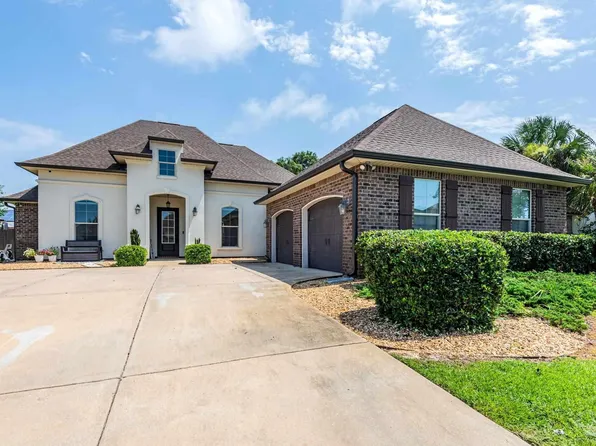 1525 Sabal Palm Dr, Gulf Breeze, FL 32563