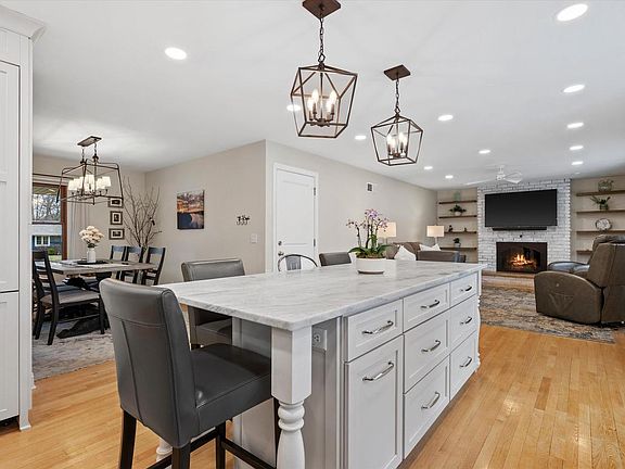 4th image of 3675 South Poplar ROAD