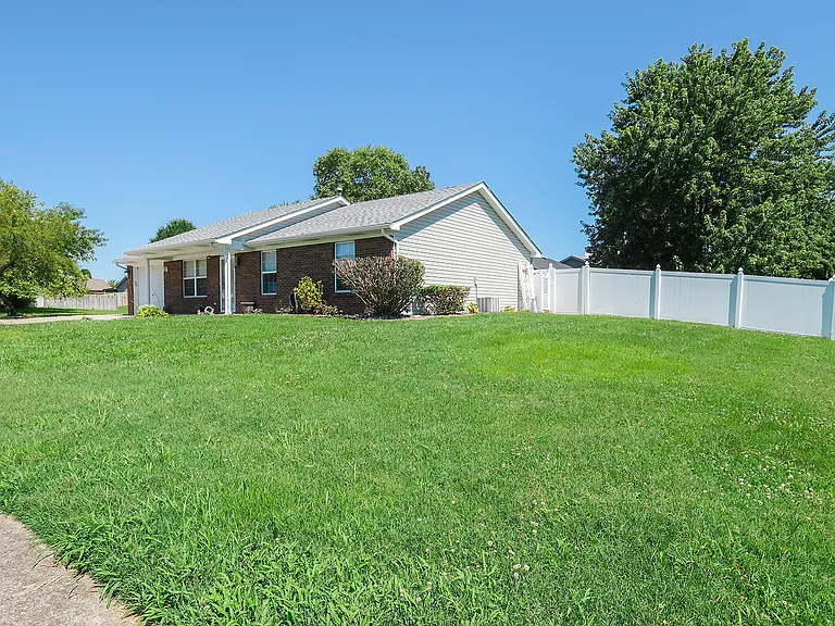 3802 Brownstone Dr — Photo 7