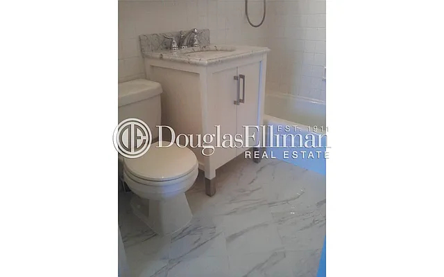 Sold by Douglas Elliman | media 20