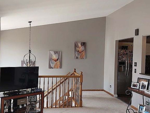 5th image of 10828 Mississippi Ct