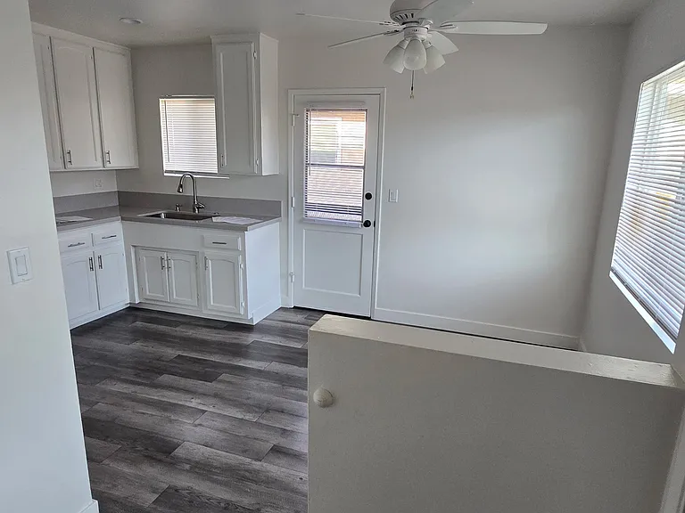 181 Santa Isabel Ave #B — Photo 10