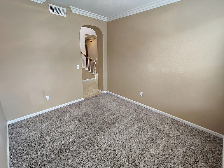 13606 Brook Way — Photo 8