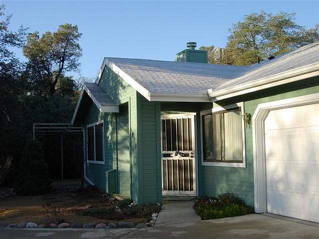 2nd image of 1810 N Mount Granite Way