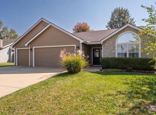 1038 Firetree Ave, Baldwin City, KS 66006