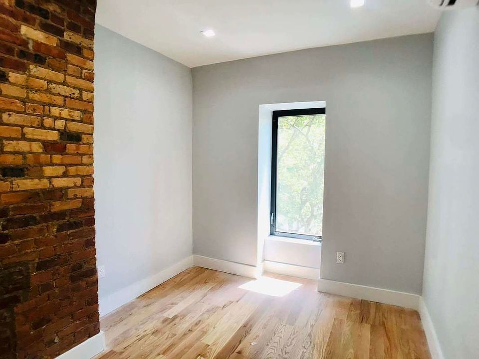 1st image of 225 Halsey St #3P