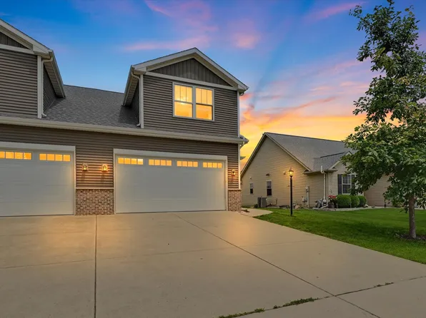 816 Sedgegrass Dr, Champaign, IL 61822