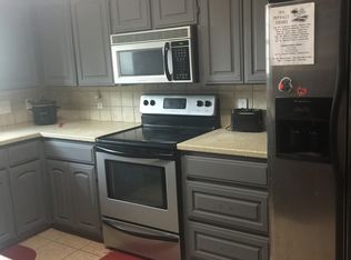 818 Bassett Rd, Palestine, TX 75803