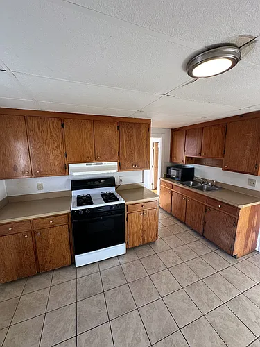 523 Washington Ave #1 Photo 1
