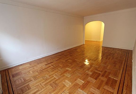 4th image of 4750 41st St APT 3A