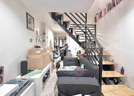 Living room, photo 1