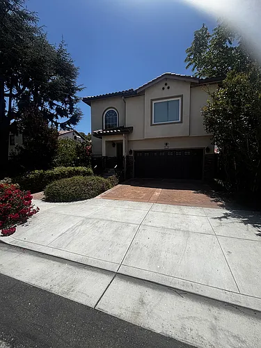 840 Civic Center Dr Photo 1