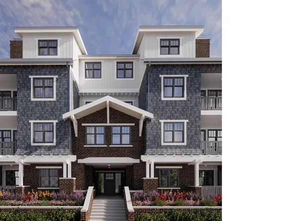 530 4th St #14, Lake Oswego, OR 97034