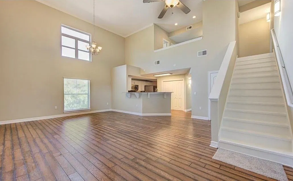 3 bed, 2.5 bath, 1763 sqft, $2,250 — Photo 2